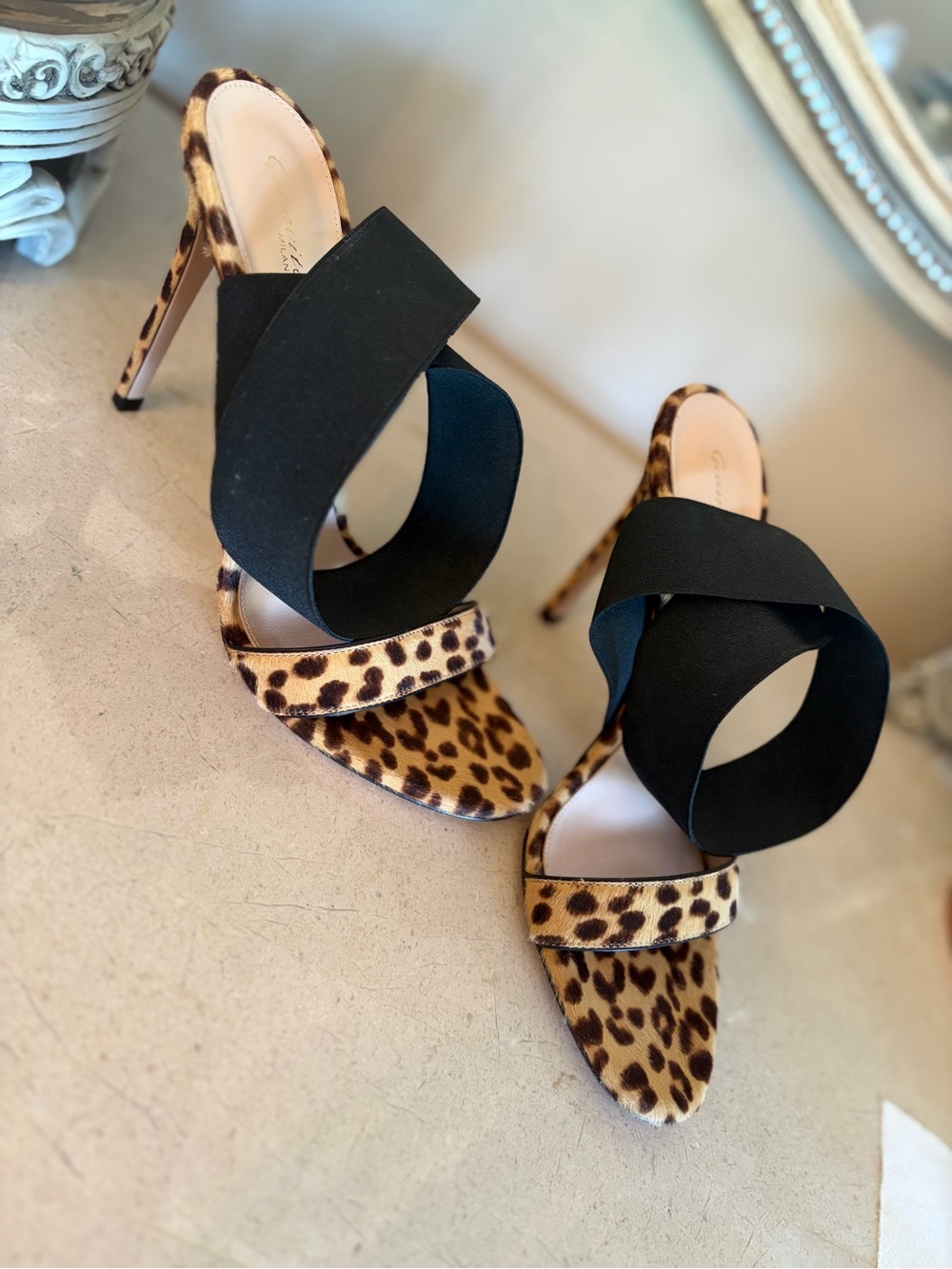 GIANVITO ROSSI LEOPARD HILLS BRAND NEW SIZE 40